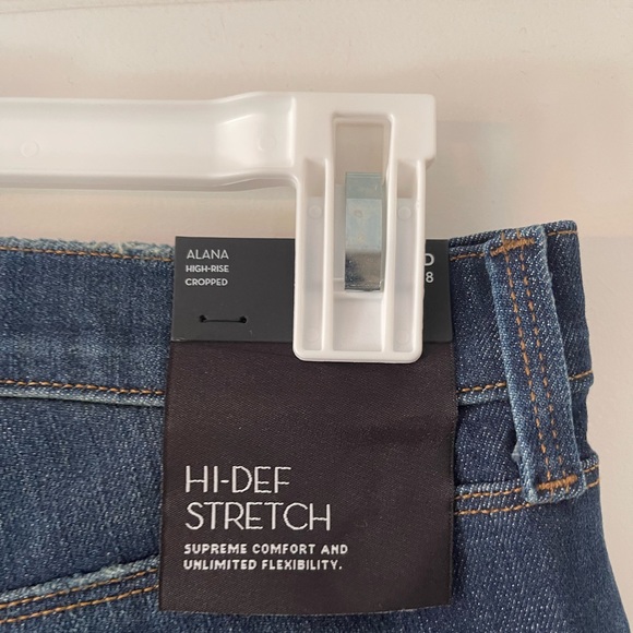 Brand New J Brand Alana High-Rise Crop in Volatile Size 28 - Picture 2 of 5